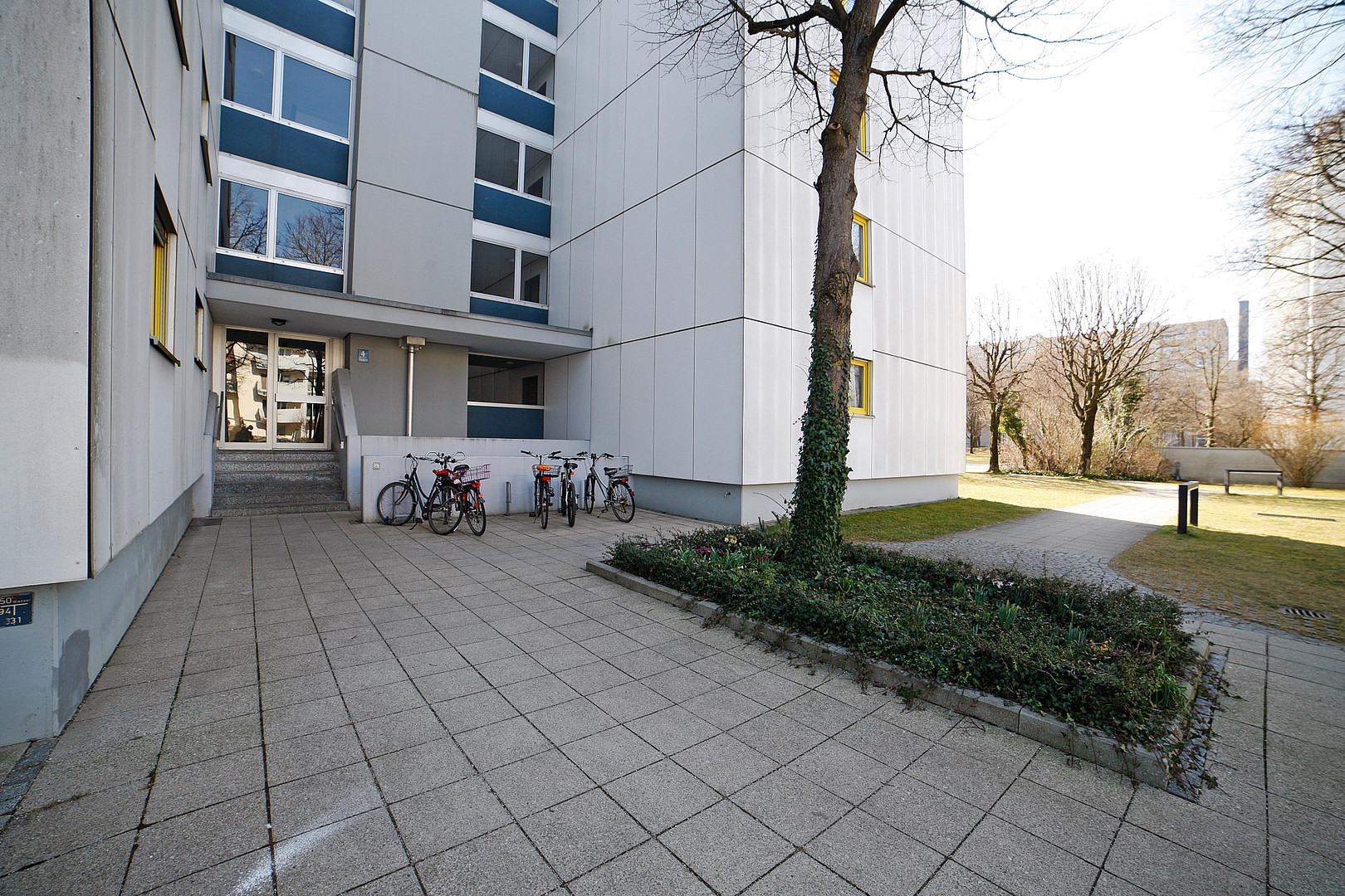 Apartment mit Balkon und EBK - komplett saniert und möbliert – Tettnanger Str. 4, 81243 München(Aubing) – Vorschaubild 13