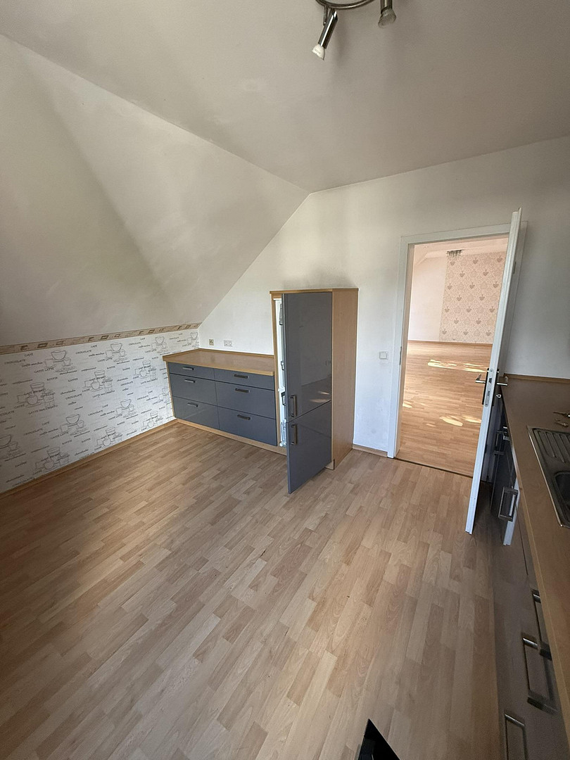 2,5 Zimmer Dachgeschoss-Wohnung in Krefeld-Fischeln - Küche inklusive – Krefeld(Fischeln) – Vorschaubild 10