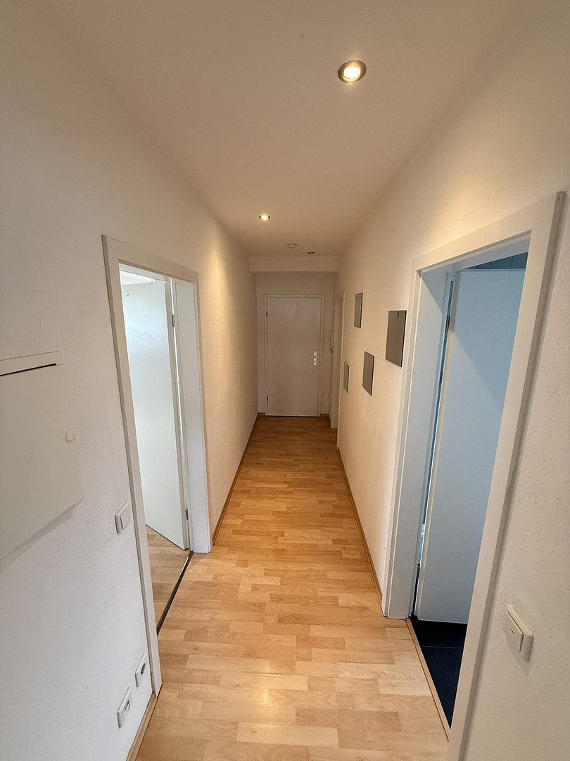 2,5 Zimmer Dachgeschoss-Wohnung in Krefeld-Fischeln - Küche inklusive – Krefeld(Fischeln) – Vorschaubild 11