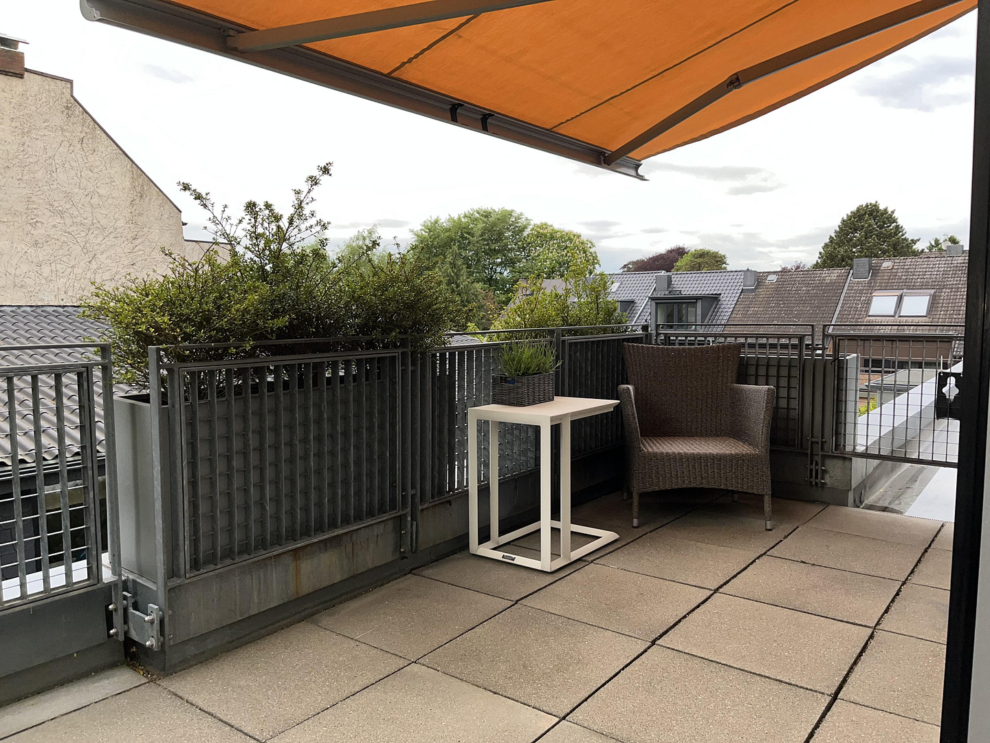 Schöne Penthouse Wohnung zwischen Eppendorf und Eimsbüttel,inkl.2Tiefgaragen Stellplätzen – Hamburg(Lokstedt) – Vorschaubild 14