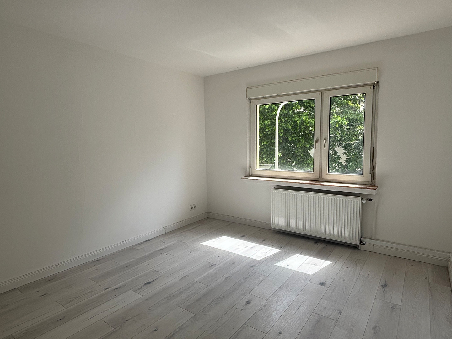 Modernisierte 3-Zimmer-Wohnung mit Balkon & Einbauküche in zentraler Lage von Mönchengladbach – Leibnizstraße 40, 41061 Mönchengladbach(Innenstadt) – Vorschaubild 10