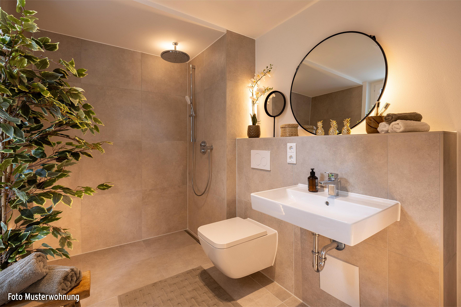 *KURZFRISTIG BEZUGSFERTIG* BARRIEREFREIE 4-ZIMMER-WOHNUNG MIT SÜDWEST-BALKON & 2 BÄDERN – Bauweberstraße 1c, 81476 München Forstenried(Fürstenried) – Vorschaubild 4