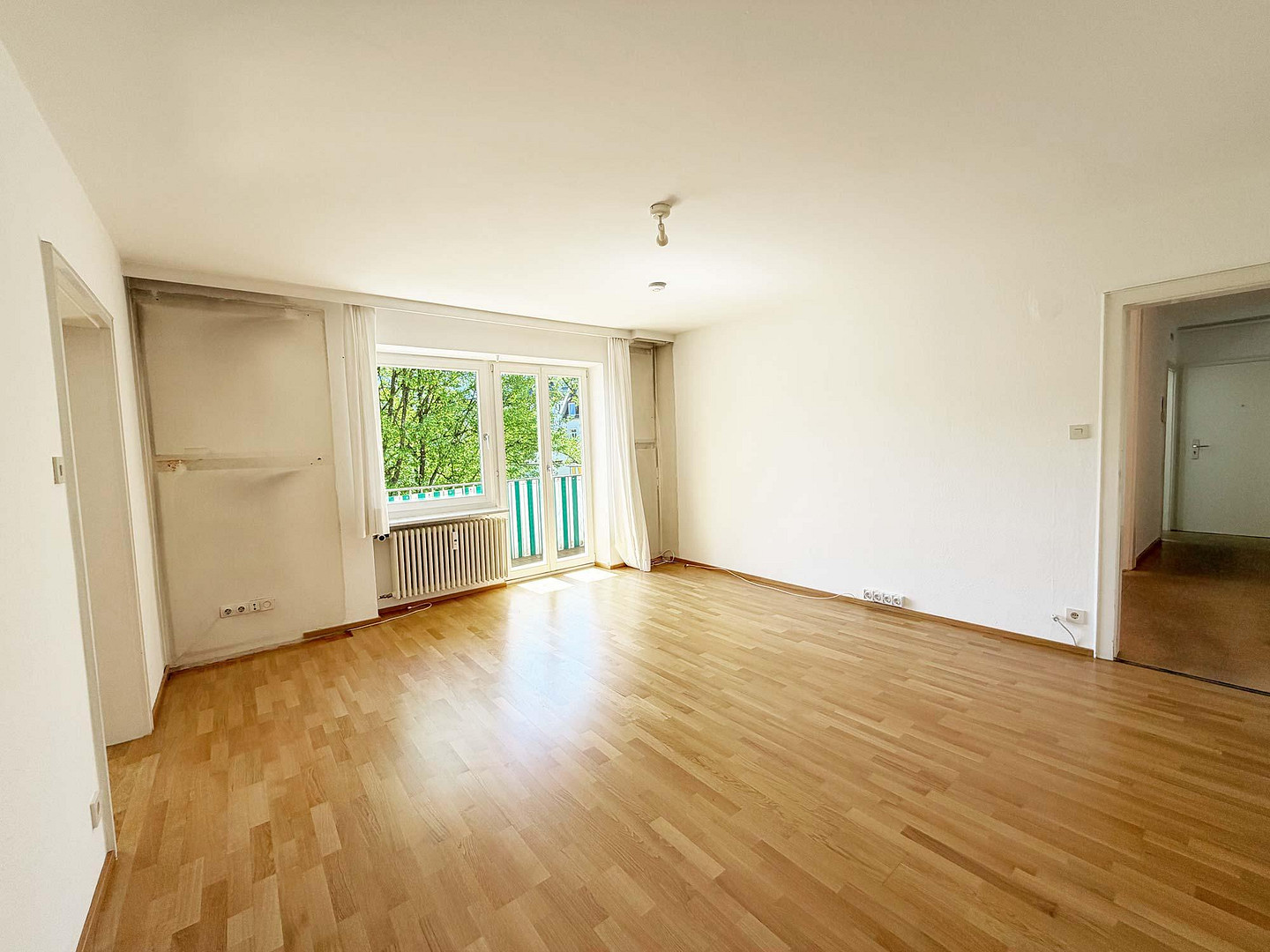 Helle 2-Zimmer-Wohnung in einem gepflegten Mehrfamilienhaus – Sommerstr. 9, 81543 München(Au) – Vorschaubild 10