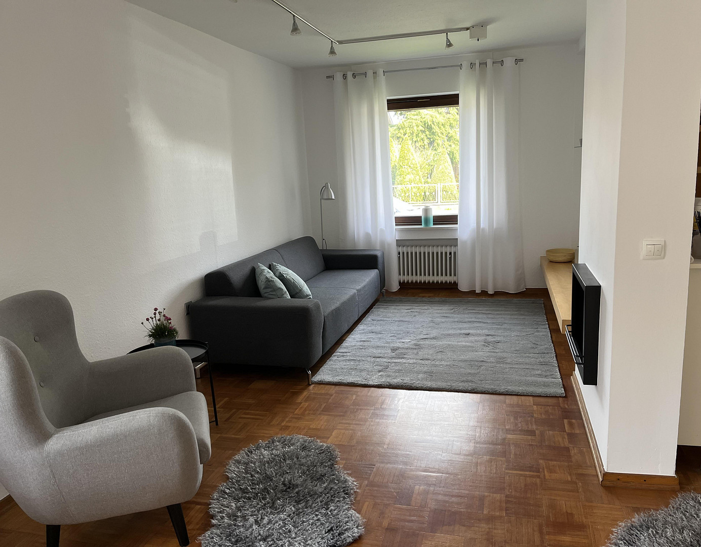 Möblierte & ruhige Wohlfühloase am Park (zum Pauschalpreis) – Krefeld(Uerdingen) – Vorschaubild 4