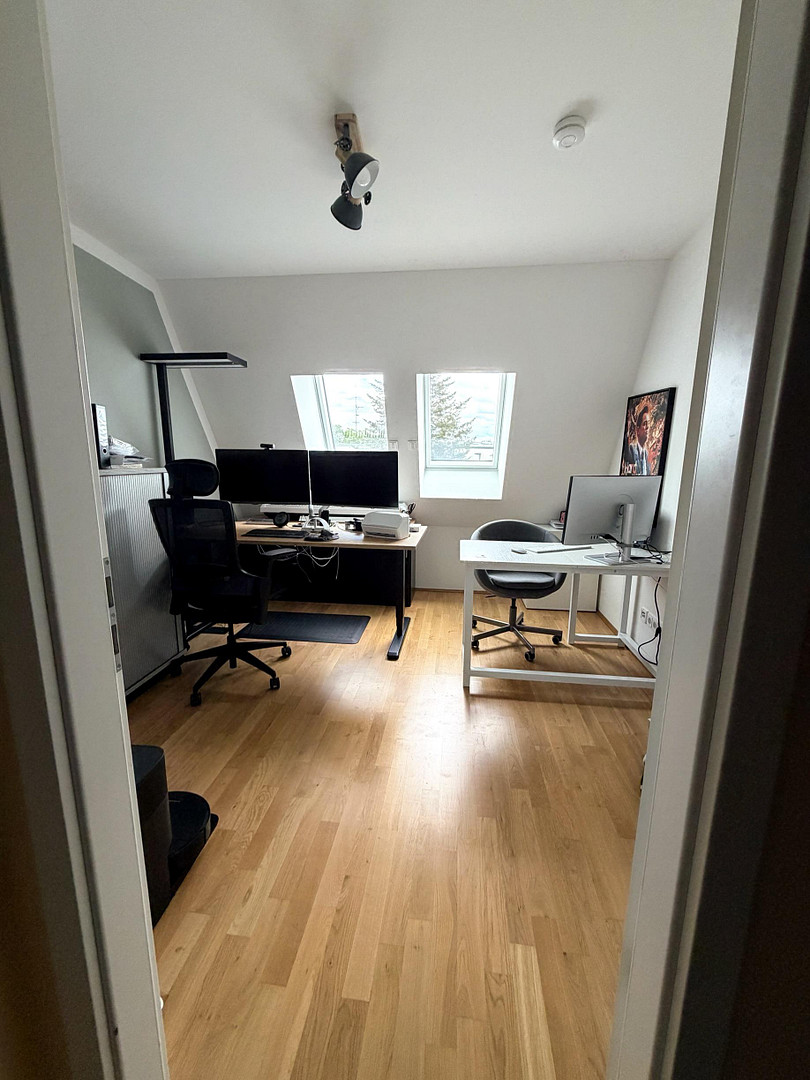 Penthouse-Feeling mit Aufzug & Dachterrasse: ruhig wohnen, privat genießen, attraktiv vermieten – Fehrbelliner Str. 24, 13585 Berlin(Spandau) – Vorschaubild 3
