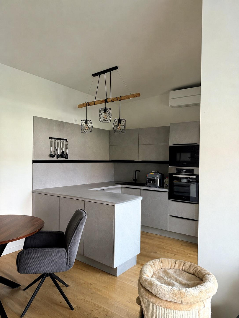 Penthouse-Feeling mit Aufzug & Dachterrasse: ruhig wohnen, privat genießen, attraktiv vermieten – Fehrbelliner Str. 24, 13585 Berlin(Spandau) – Vorschaubild 9