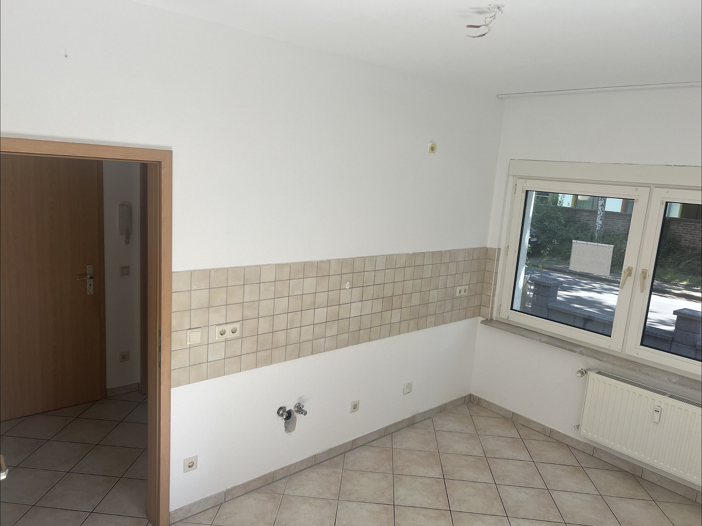 GEPFLEGTES MEHRFAMILIENHAUS | 5 WOHNEINHEITEN | VOLL VERMIETET | BONN-BAD GODESBERG | PROVISIONSFREI – Truchseßstraße 83, 53175 Bonn(Godesberg-Nord) – Vorschaubild 4