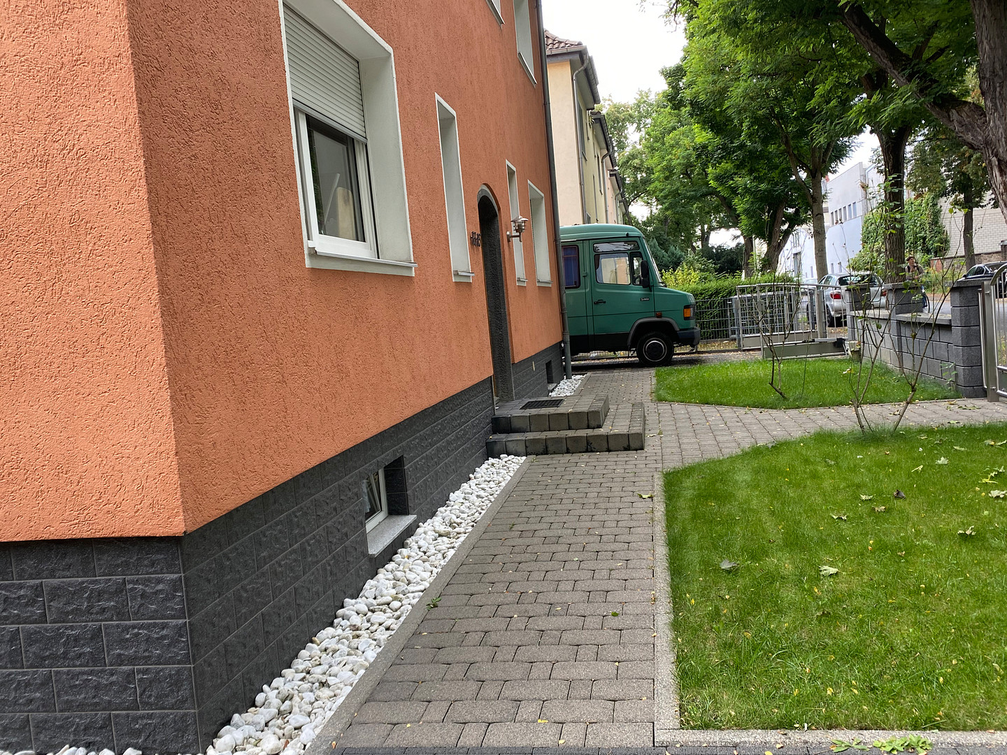 GEPFLEGTES MEHRFAMILIENHAUS | 5 WOHNEINHEITEN | VOLL VERMIETET | BONN-BAD GODESBERG | PROVISIONSFREI – Truchseßstraße 83, 53175 Bonn(Godesberg-Nord) – Vorschaubild 12