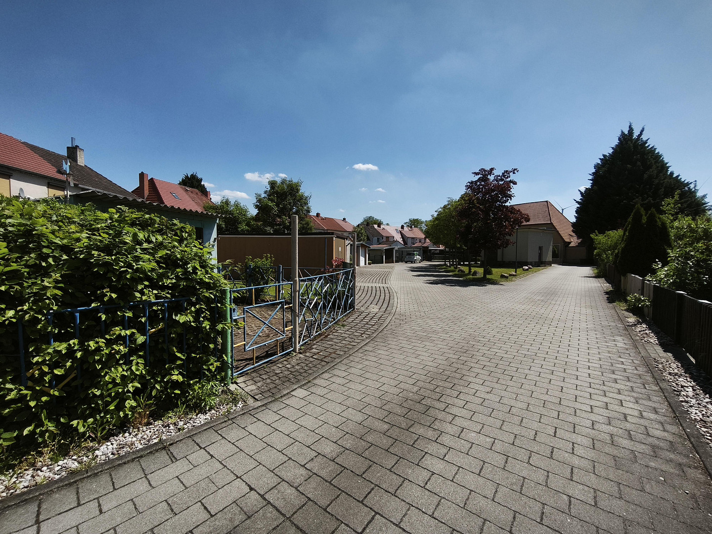 Schönes Reihenhaus in historischer Werkssiedlung Zschornewitz mit Fertigstellungsbedarf – Ringweg 26, 6772 Zschornewitz – Vorschaubild 24