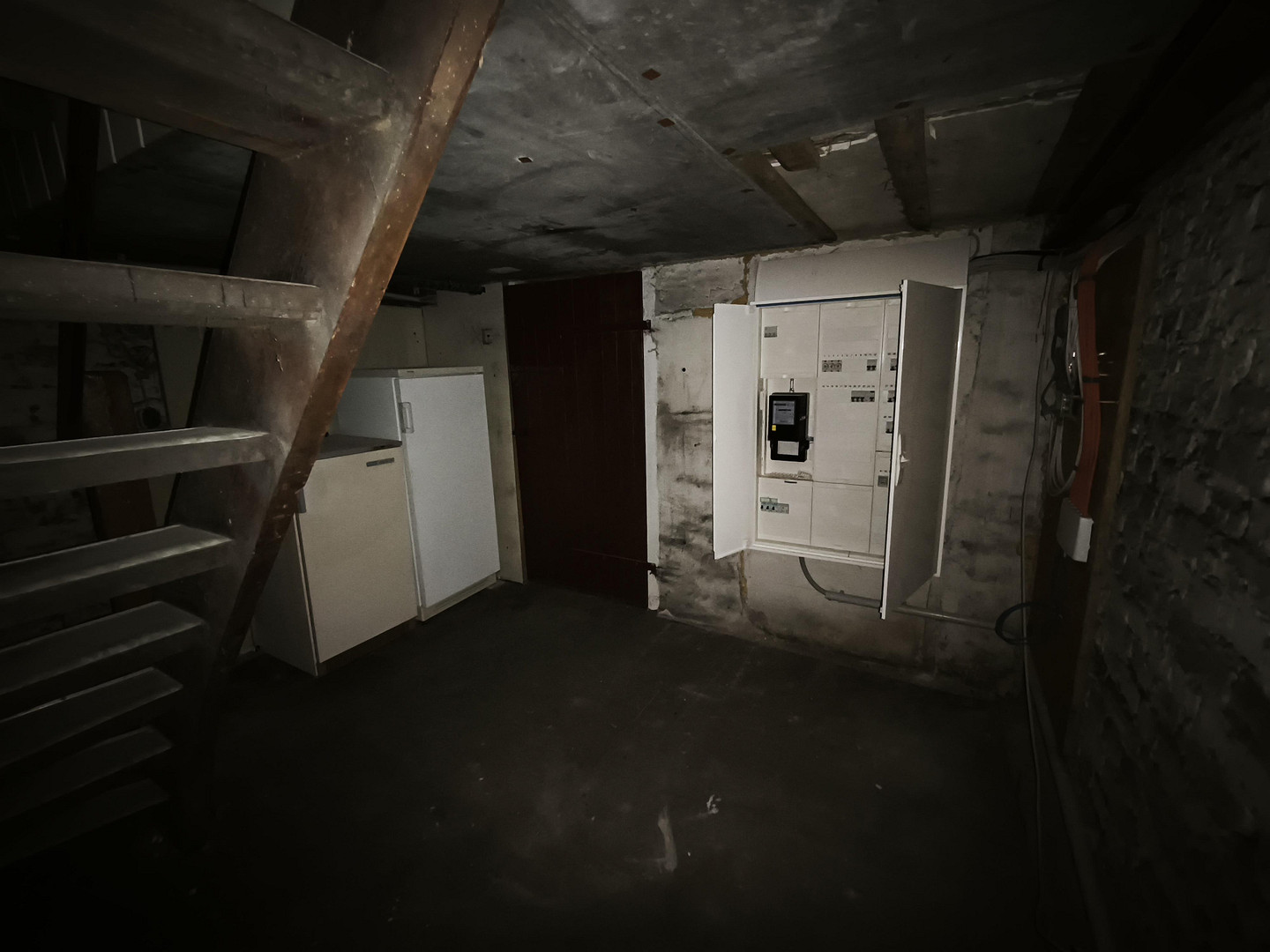 Schönes Reihenhaus in historischer Werkssiedlung Zschornewitz mit Fertigstellungsbedarf – Ringweg 26, 6772 Zschornewitz – Vorschaubild 18