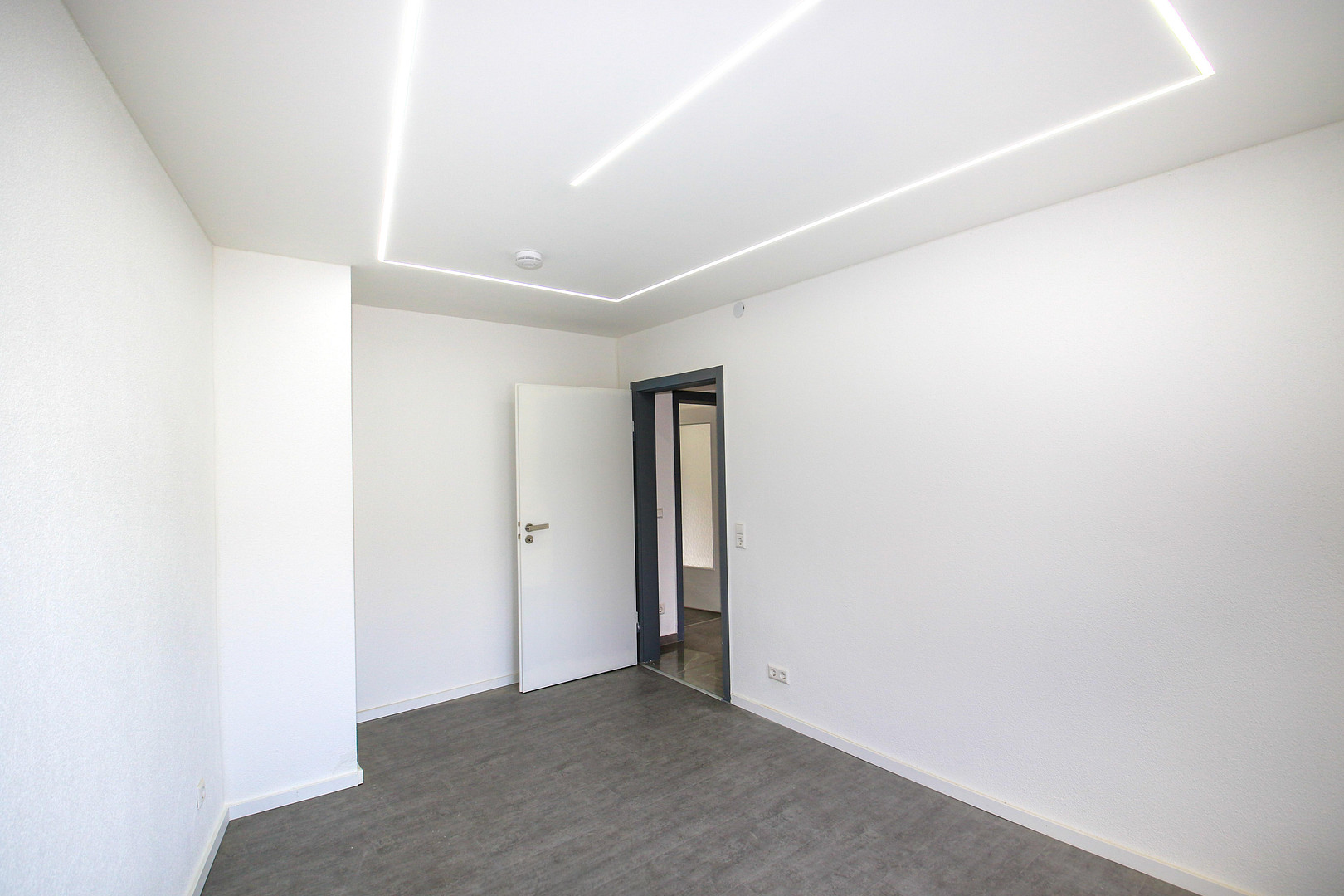 Urbaner Wohntraum mit Tiefgarage: 2-Zimmer kernsaniert – ideal für Paare, Single oder Investment – Burgstr. 4, 68165 Mannheim – Vorschaubild 11