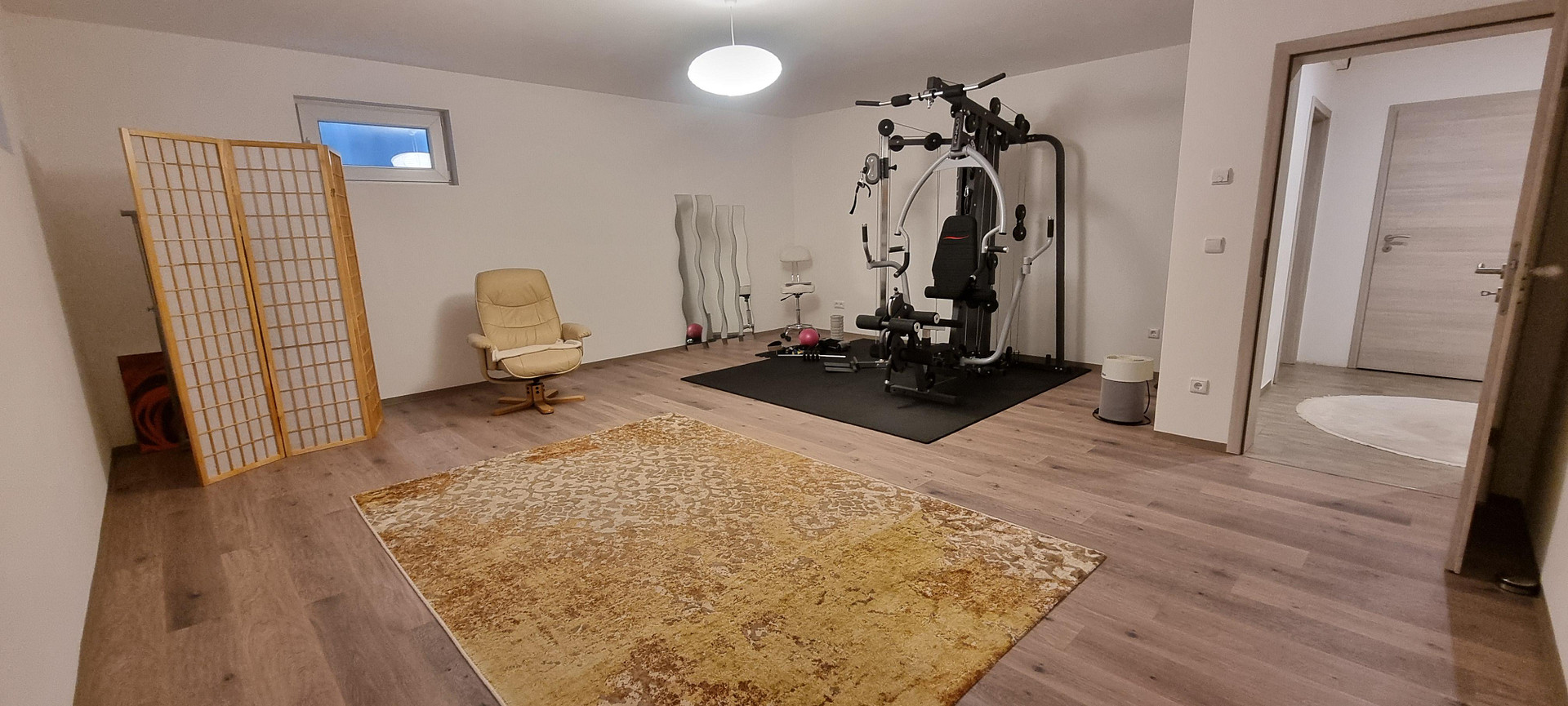 Neuwertige Stadtvilla Massiv großzügige Raumaufteilung Naturbaustoffe – Rosenheim – Vorschaubild 18