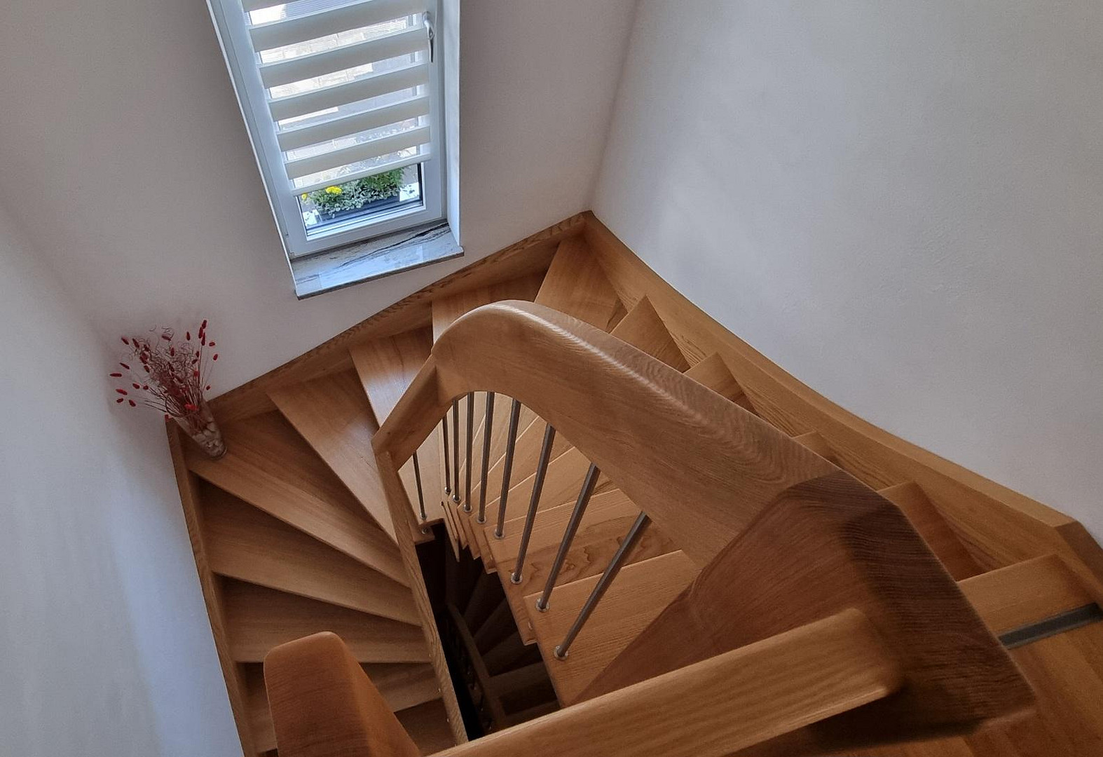 Neuwertige Stadtvilla Massiv großzügige Raumaufteilung Naturbaustoffe – Rosenheim – Vorschaubild 12