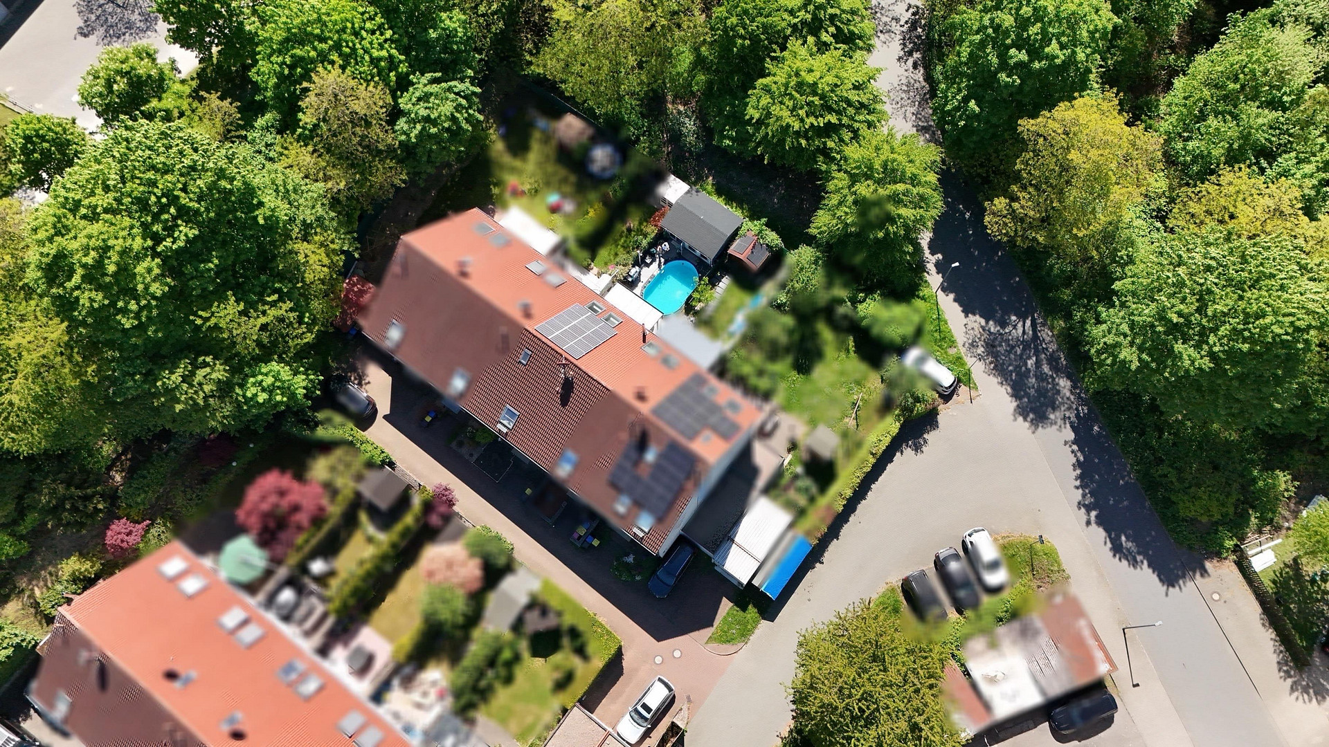 Hier endet der Arbeitsalltag im Pool - RMH mit Bar,Kino & PV-Anlage – Gelsenkirchen – Vorschaubild 17