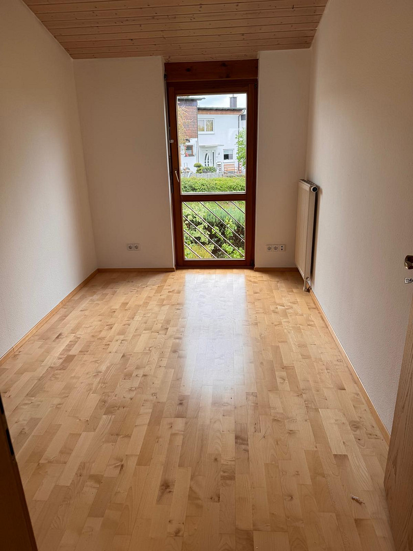 Gepflegtes REH mit Garten und Aussicht - ruhig, hell, familienfreundlich – Wildberg – Vorschaubild 7