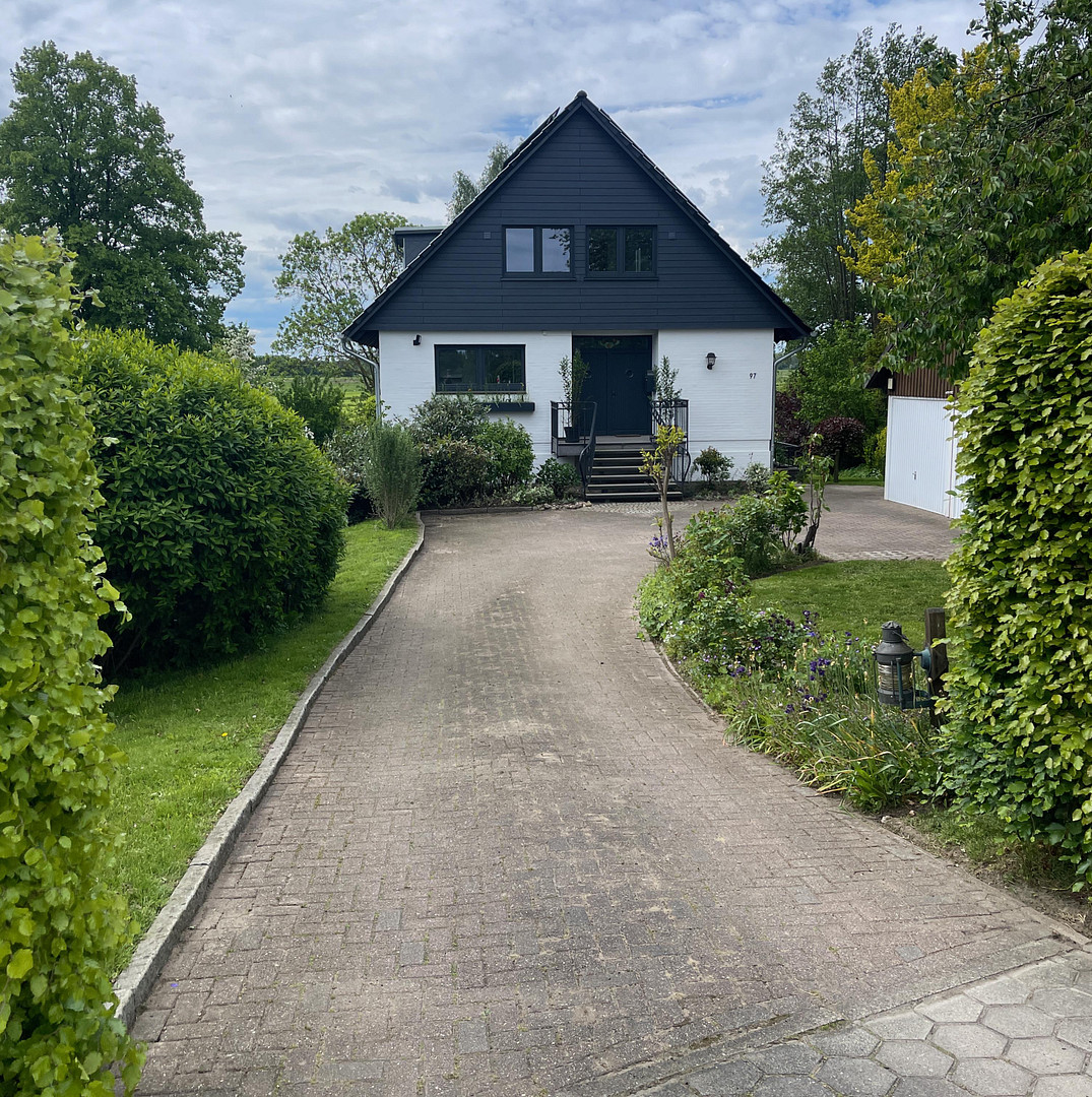 großzügiges Familienhaus, nahe der Stadt, in ländlicher Umgebung, mit weitem Horizont – Hamburg(Reitbrook) – Vorschaubild 2