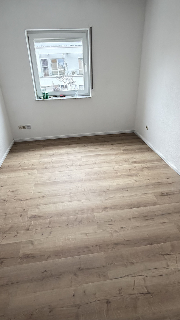 Neuwertige, sehr helle 5 Zimmer Wohnung mit schönem Fernblick – Trier(Tarforst) – Vorschaubild 12