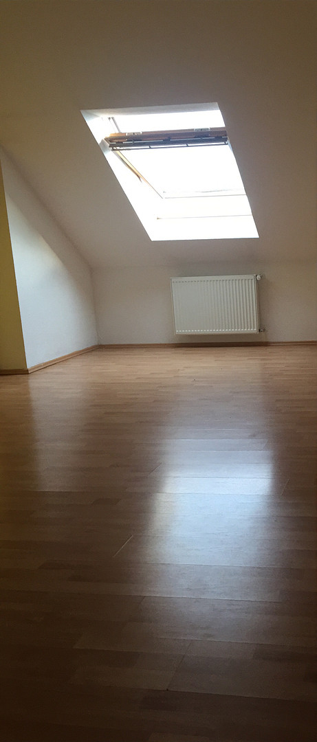 Neuwertige, sehr helle 5 Zimmer Wohnung mit schönem Fernblick – Trier(Tarforst) – Vorschaubild 8