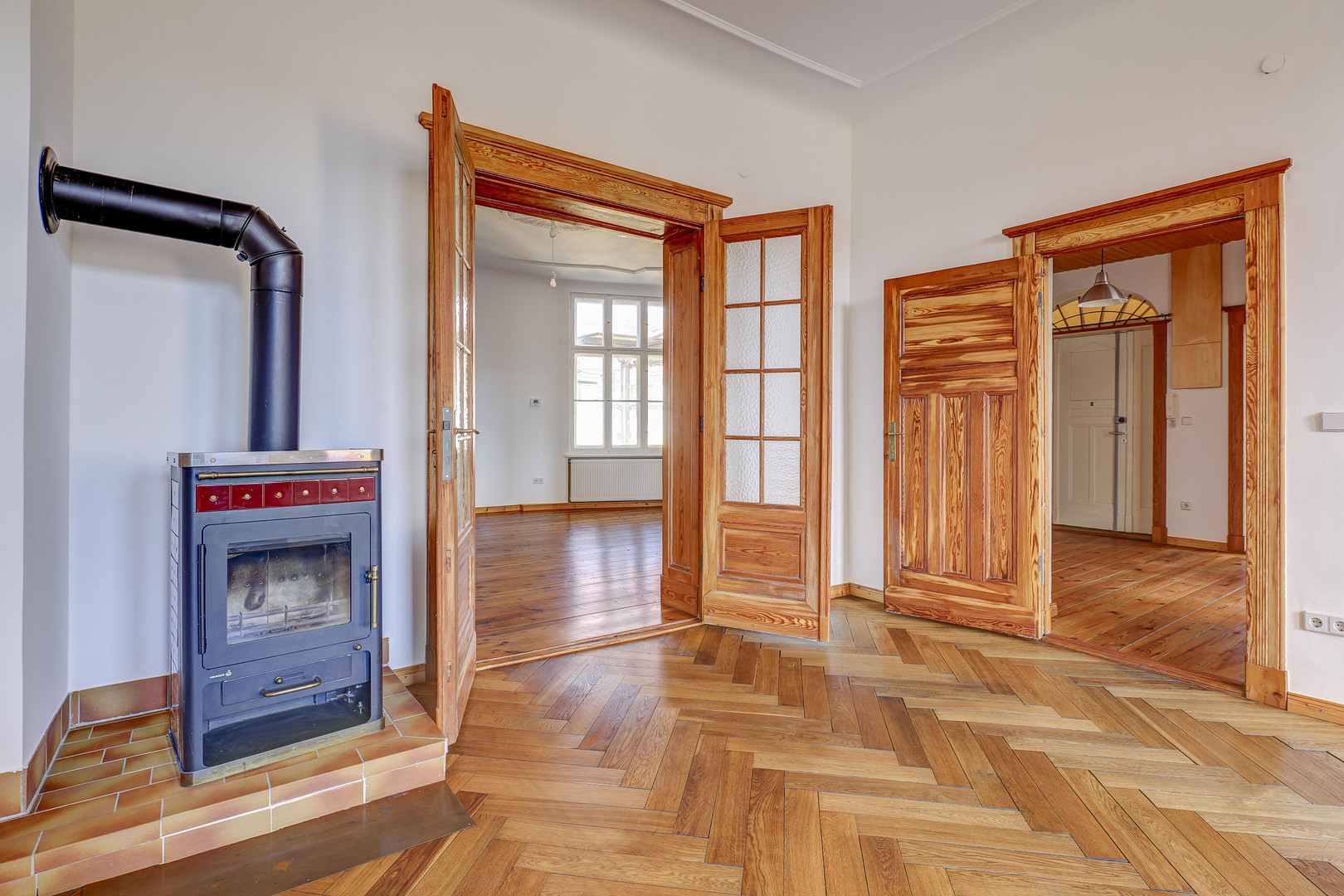 Lichtdurchflutetes Altbau-Juwel in der Kastanienallee – Berlin(Prenzlauer Berg) – Vorschaubild 10