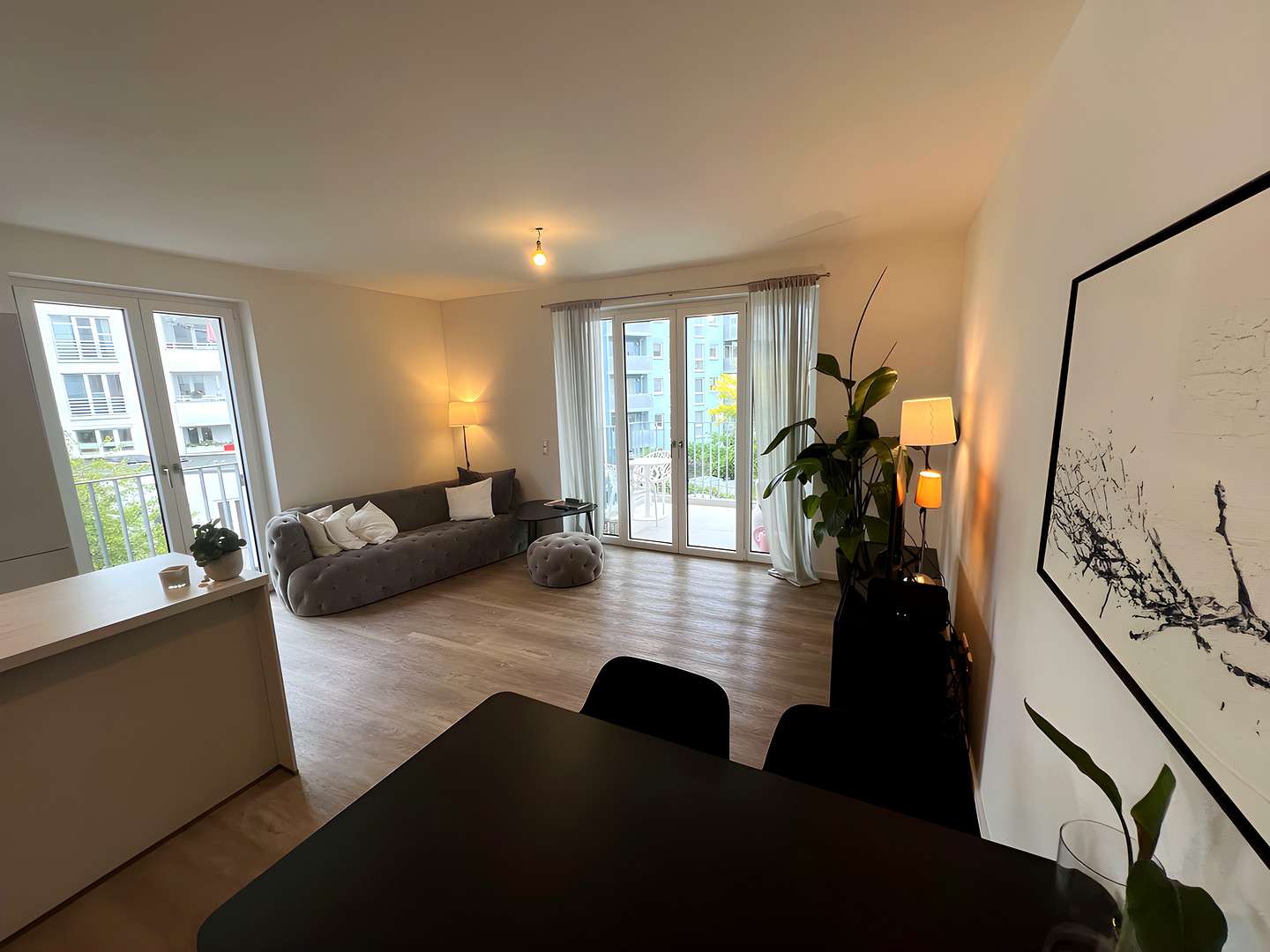 PREISGEDÄMPFTE WOHNUNG - BESICHTIGUNG: Dienstag 23.09. um 19:00 Uhr - 3 Zimmer - 74m² - Loggia – Ulmenstraße 79, 40476 Düsseldorf(Derendorf) – Vorschaubild 2