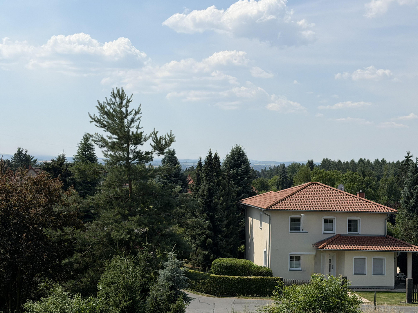 Dachgeschosswohnung mit Fernblick in Pirna OT Graupa – Borsbergstraße 50, 1326 Dresden(Loschwitz) – Vorschaubild 4