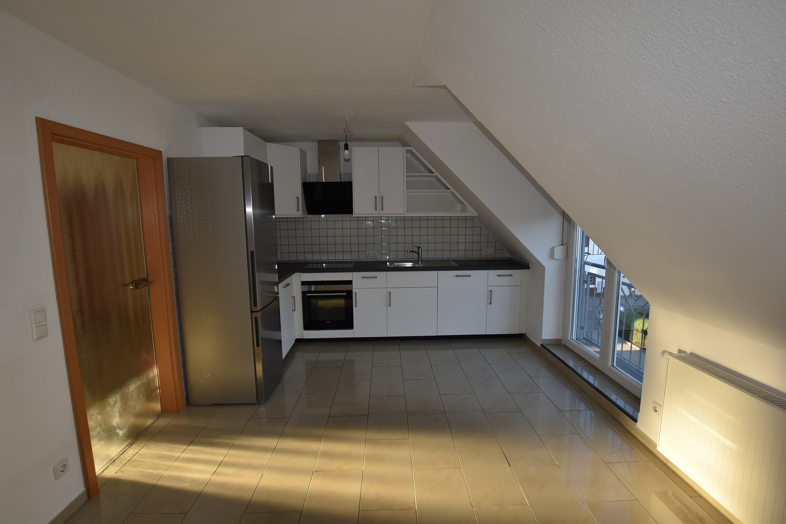 Hell und modern: 4-Zimmer Maisonette Wohnung – Koblenz – Vorschaubild 3