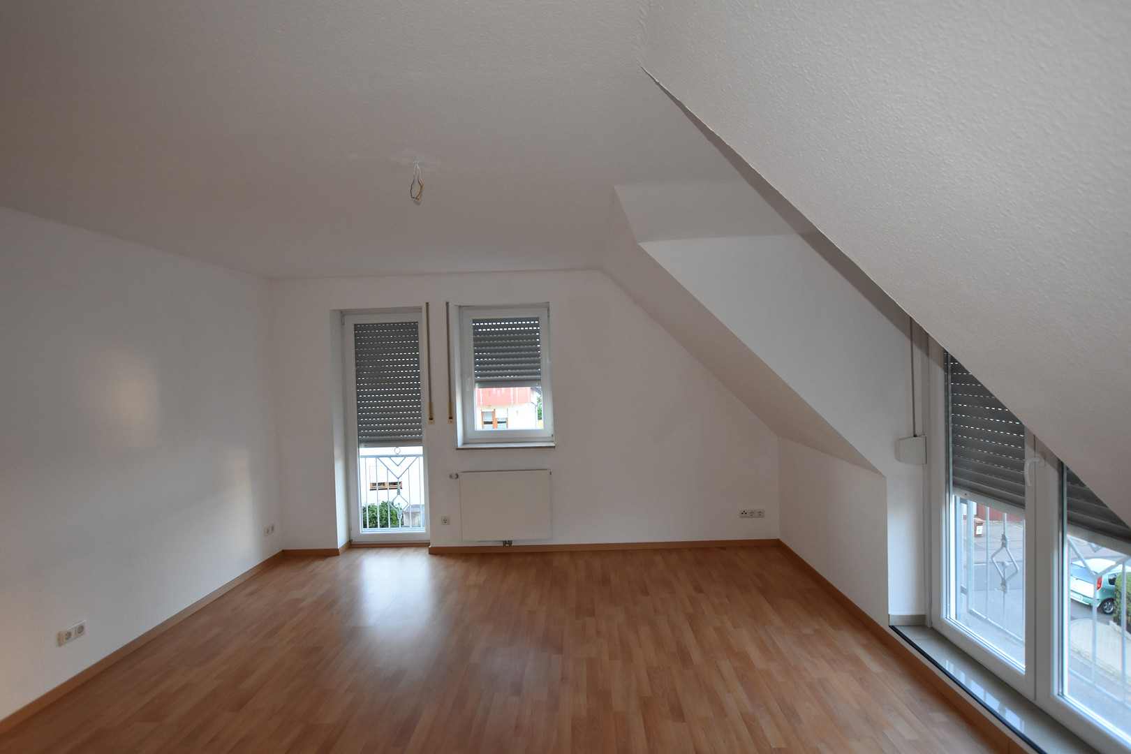 Hell und modern: 4-Zimmer Maisonette Wohnung – Koblenz – Vorschaubild 4
