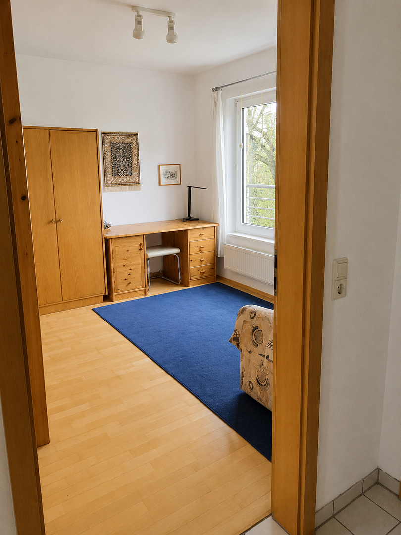 Attraktive 5-Zimmer-Wohnung in der Karlsruher Nordstadt – hell mit freiem Blick ins Grüne – Karlsruhe(Nordstadt) – Vorschaubild 13