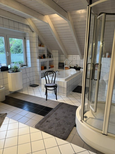 Sehr großes Architektenhaus mit Pool + Sauna. – Schopfheim(Wiechs) – Vorschaubild 14