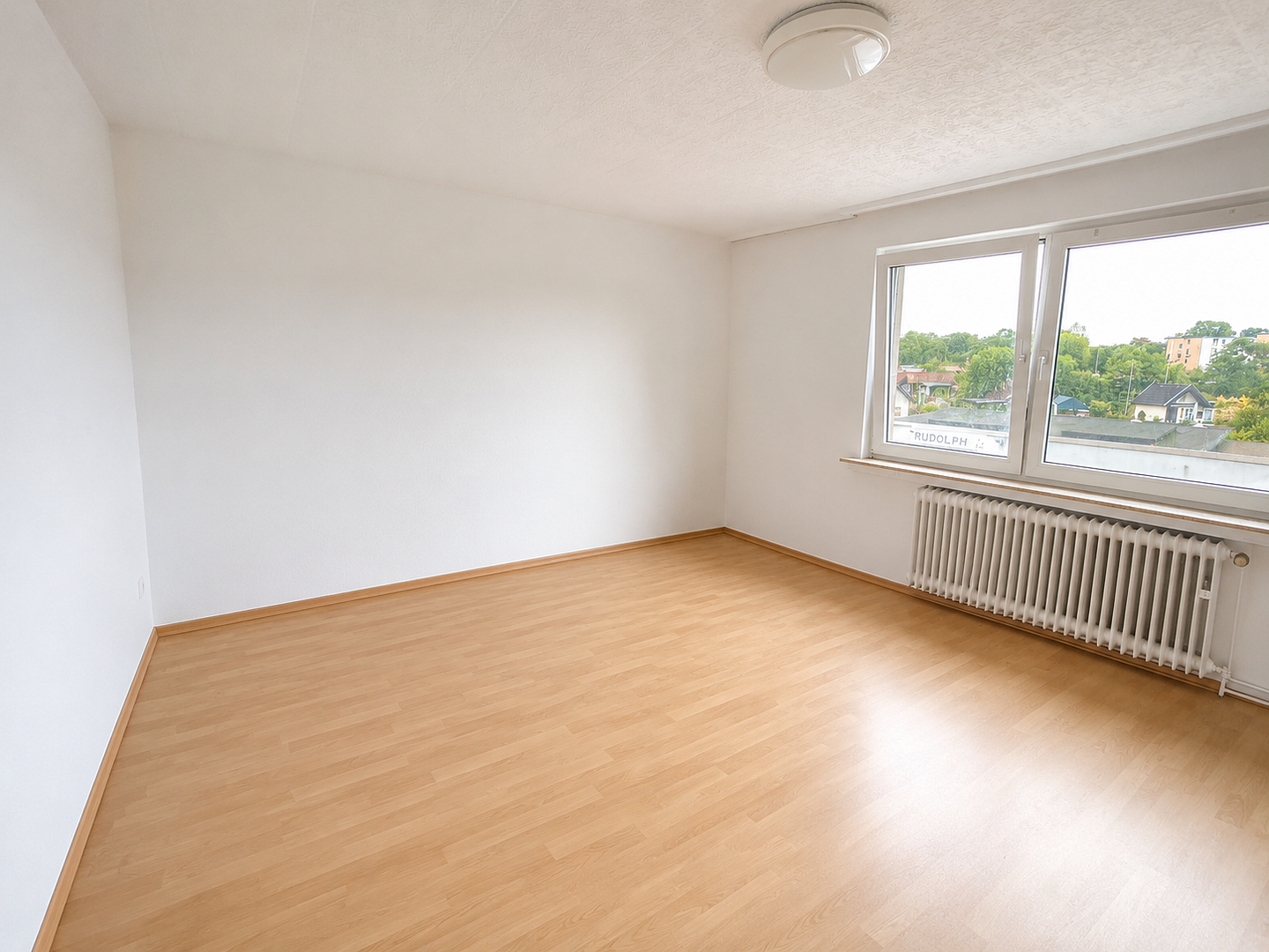 Helle 1-Zimmer-Wohnung mit separater Küche und modernem Bad – Heiligenbaumstaße 85, 47249 Duisburg(Wanheim-Angerhausen) – Vorschaubild 4