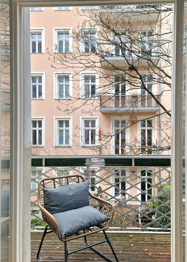 Direktverkauf: Helle 2-Zimmer-Altbauwohnung in der Fehrbelliner Straße – Umbau zu 3 Zimmern möglich – Berlin(Mitte) – Vorschaubild 9