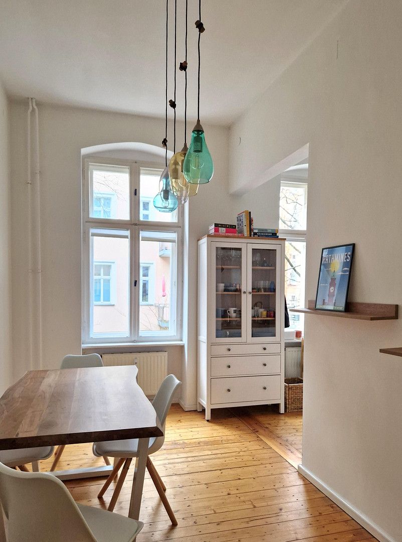 Direktverkauf: Helle 2-Zimmer-Altbauwohnung in der Fehrbelliner Straße – Umbau zu 3 Zimmern möglich – Berlin(Mitte) – Vorschaubild 3