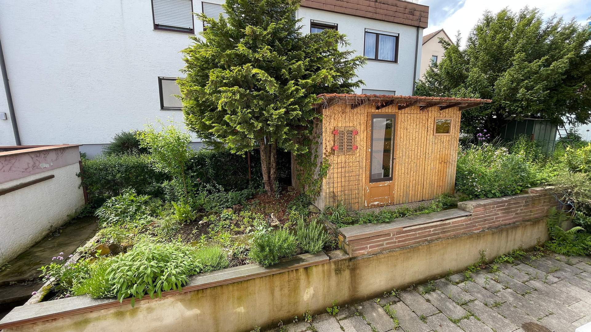 Lichtdurchflutetes Zuhause mit traumhaftem Wintergarten und Gartenidylle – Stuttgart-Riedenberg(Riedenberg) – Vorschaubild 13