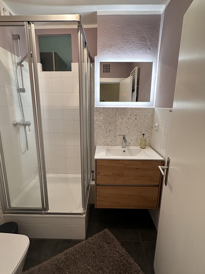 Stilvolle Design-Wohnung in Barmbek-Süd - 48 m2 vollmöbliert & sofort bezugsbereit! – Reyesweg 25a, 22081 Hamburg(Barmbek-Süd) – Vorschaubild 5
