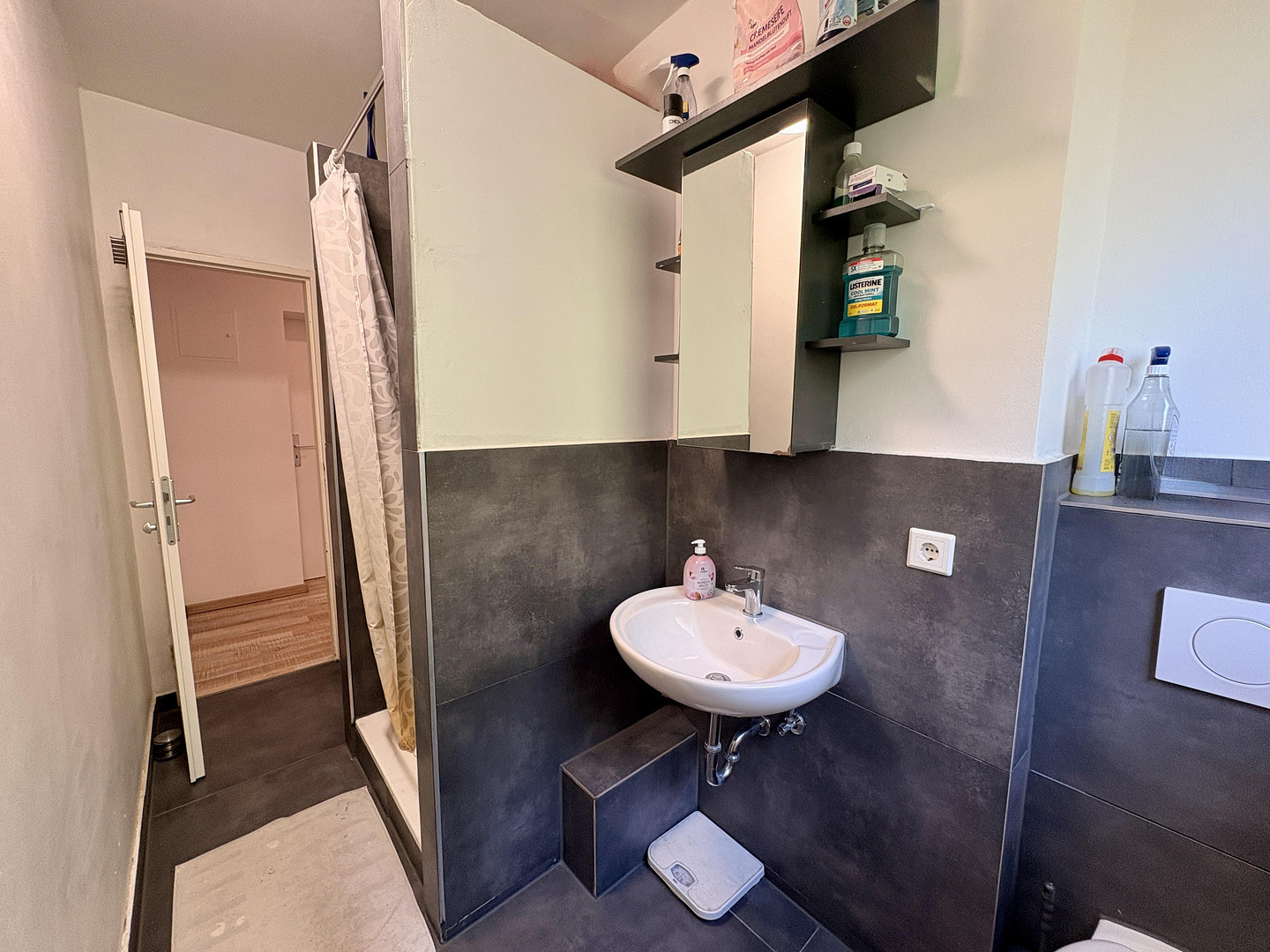 Renditestarke 3 Zimmer-Wohnung mit Balkon in einer sehr guten Lage zu verkaufen – 60528 Frankfurt(Niederrad) – Vorschaubild 14