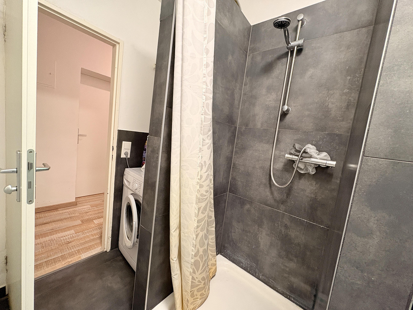 Renditestarke 3 Zimmer-Wohnung mit Balkon in einer sehr guten Lage zu verkaufen – 60528 Frankfurt(Niederrad) – Vorschaubild 16