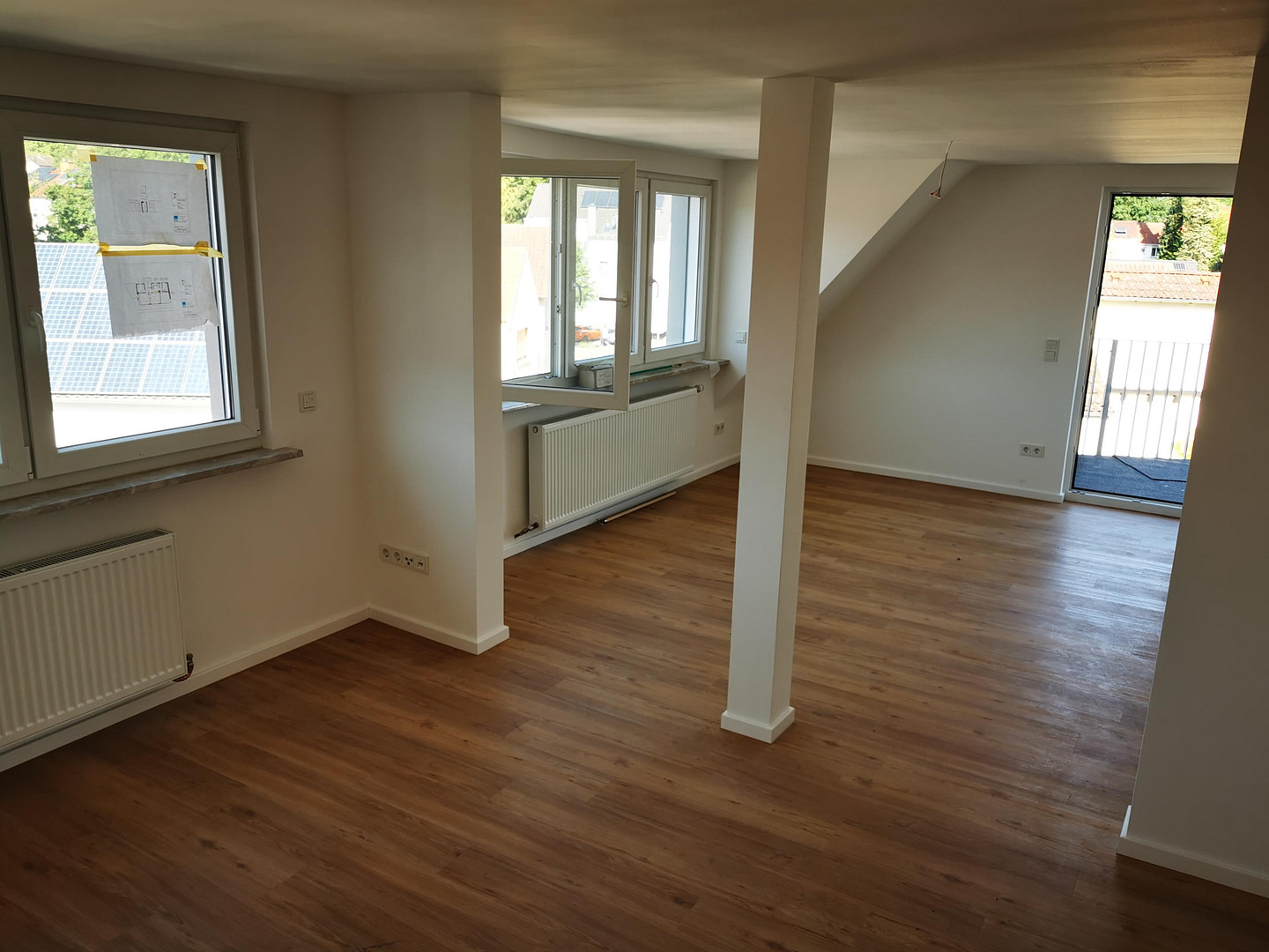 Modernisierte Dachgeschosswohnung in Mainz-Finthen - hell, ruhig und charmant – Prunkgasse 29, 55126 Mainz-Finthen(Finthen) – Vorschaubild 2