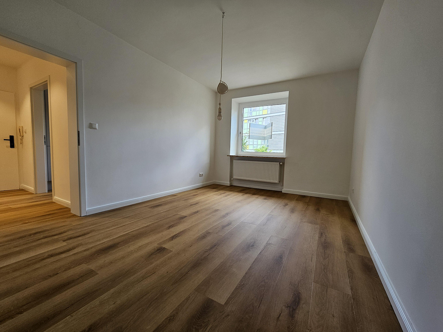 Frisch saniert! 2,5-Zi.-Wohnung mit Südloggia & TG provisionsfrei, Sasel – 22395 Hamburg – Vorschaubild 12