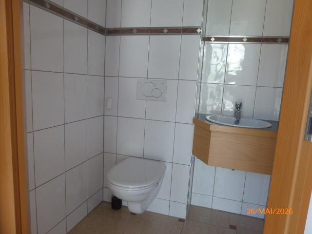 Charmantes Reihenmittelhaus in Ffm Kalbach – Am weißkirchener Berg 3a, 60437 Frankfurt(Kalbach) – Vorschaubild 3