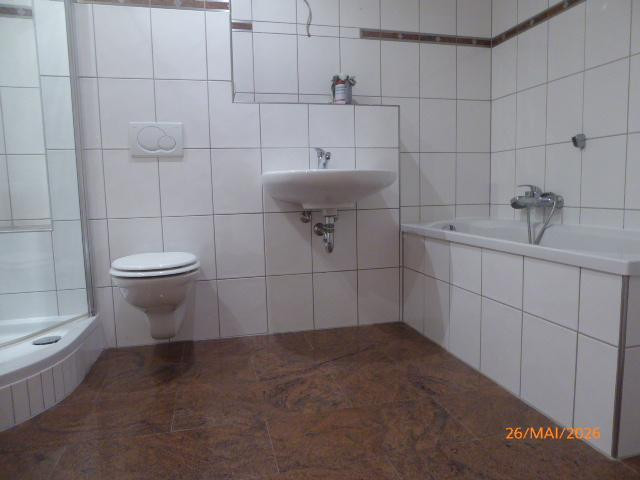 Charmantes Reihenmittelhaus in Ffm Kalbach – Am weißkirchener Berg 3a, 60437 Frankfurt(Kalbach) – Vorschaubild 10
