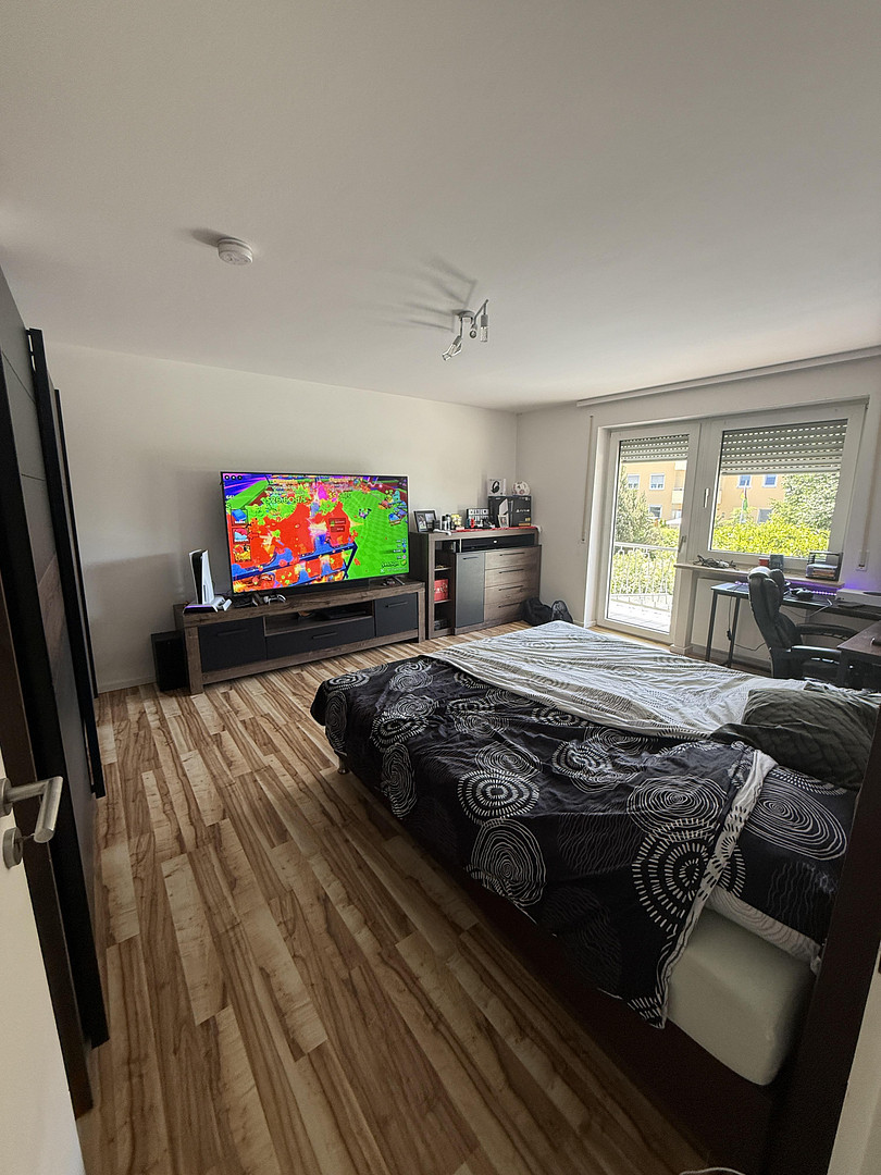 ** 1 von 8 WG-Zimmer ** in einem modernisiertes Reiheneckhaus in Kaufbeuren – Kaufbeuren(Neugablonz) – Vorschaubild 11