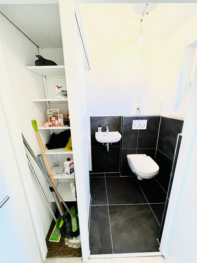 ** 1 von 8 WG-Zimmer ** in einem modernisiertes Reiheneckhaus in Kaufbeuren – Kaufbeuren(Neugablonz) – Vorschaubild 18