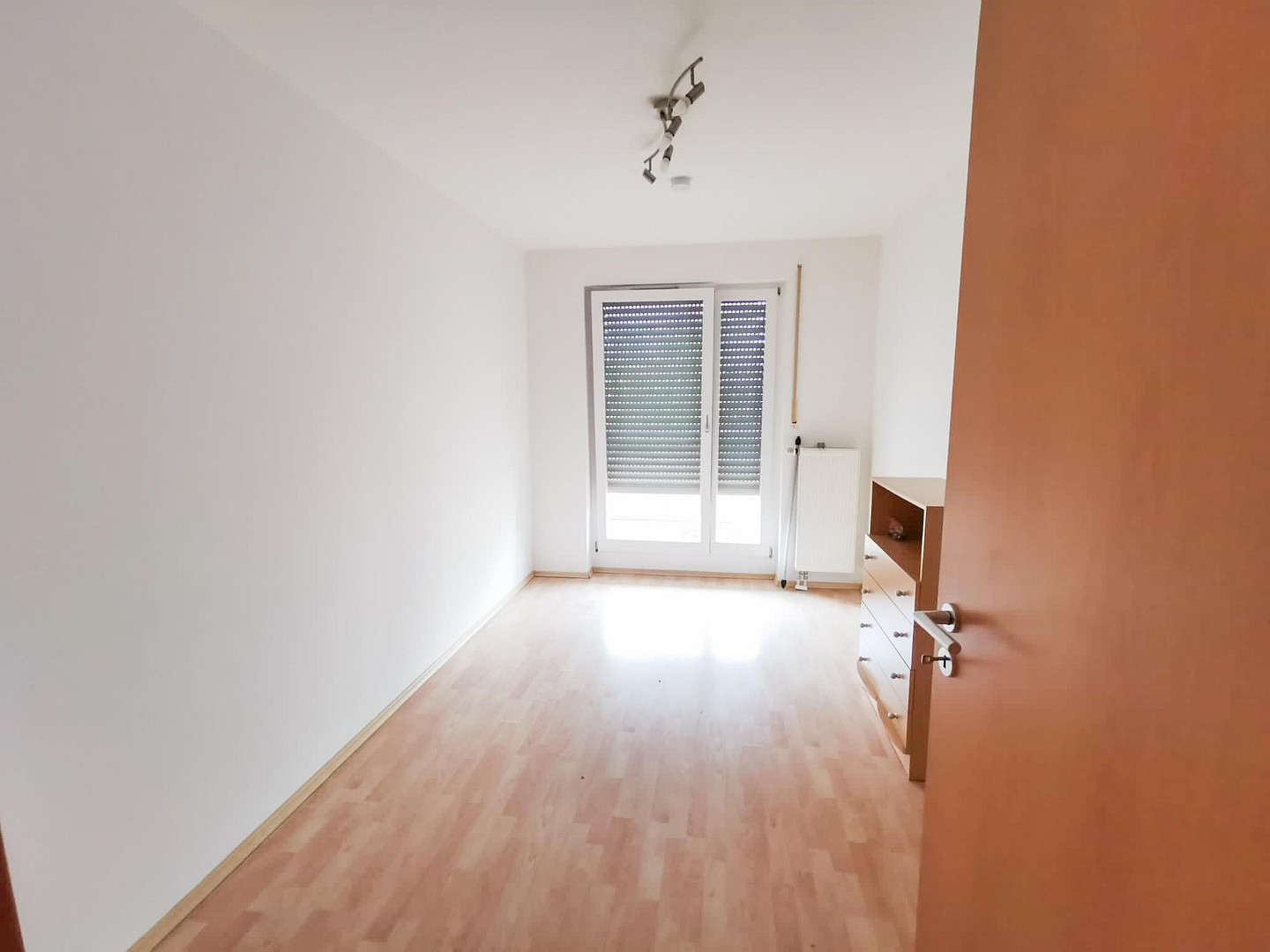 PROVISIONSFREI: Helle & großzügige 4-Zimmer Wohnung in Schwabing – München(Schwabing) – Vorschaubild 11
