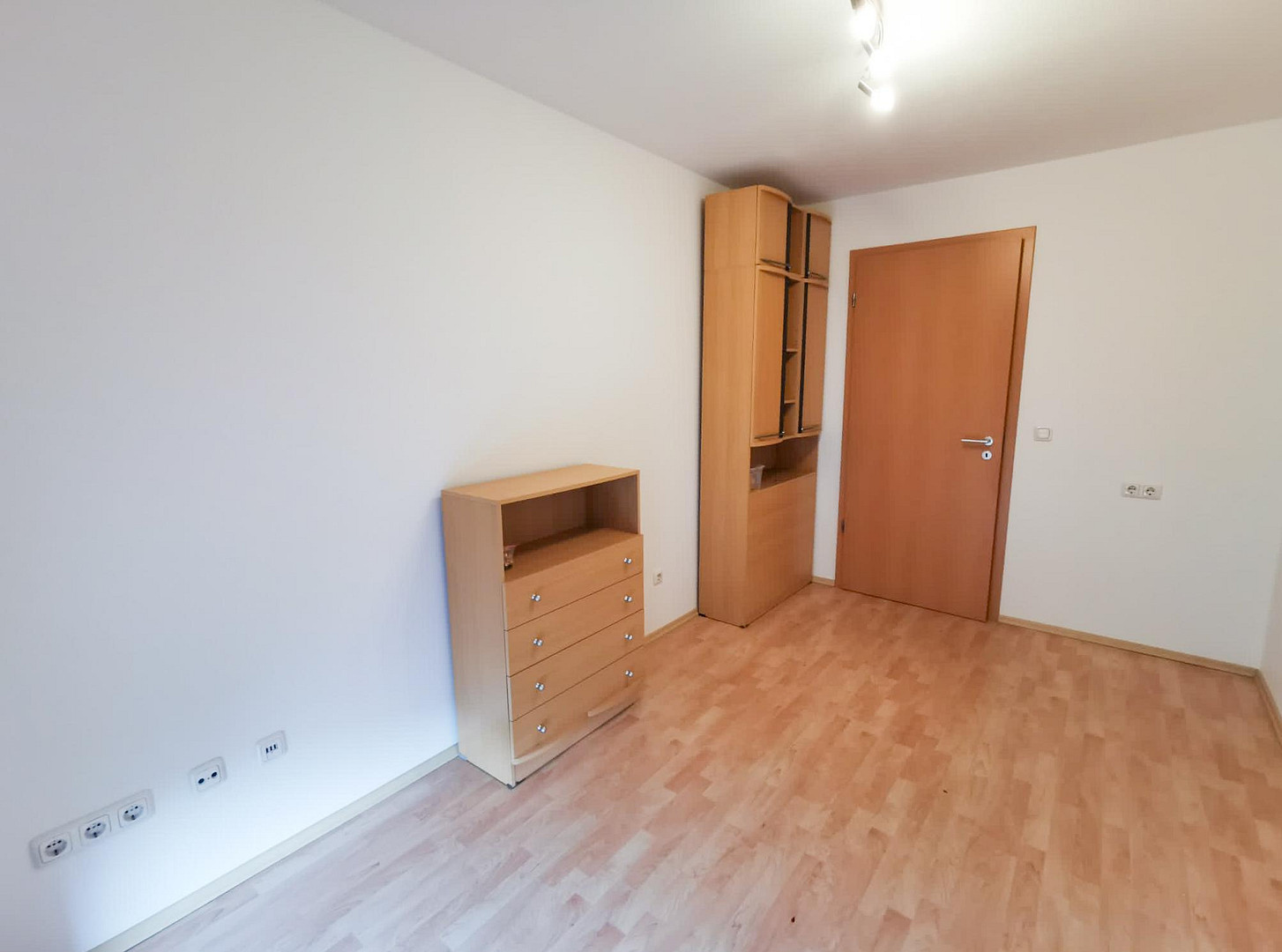 PROVISIONSFREI: Helle & großzügige 4-Zimmer Wohnung in Schwabing – München(Schwabing) – Vorschaubild 10