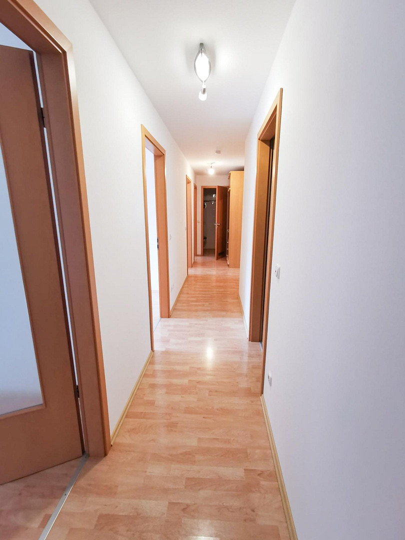 PROVISIONSFREI: Helle & großzügige 4-Zimmer Wohnung in Schwabing – München(Schwabing) – Vorschaubild 16