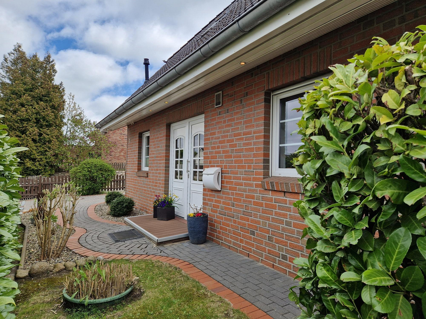 Niedrigenergiehaus mit Feldblick von Privat – Delingsdorf – Vorschaubild 2