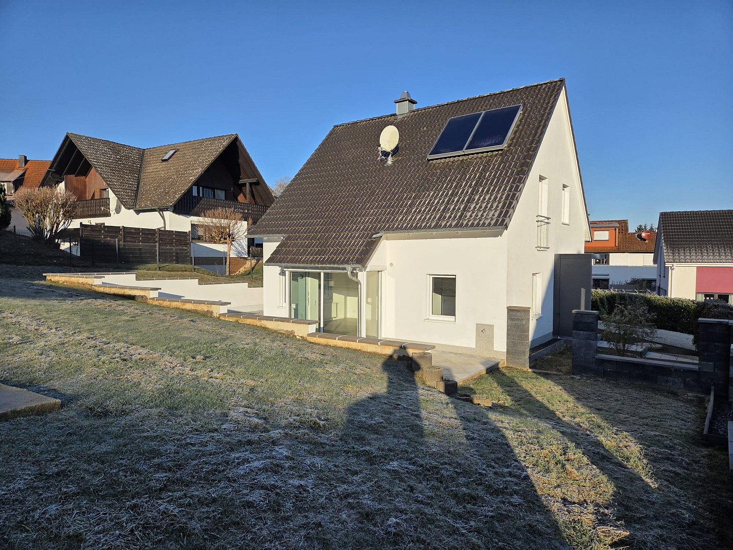 🏡 Stilvolles Einfamilienhaus in Bestlage – modern, ruhig, sofort bezugsfrei – Ortenleite 8, 96161 Gerach – Vorschaubild 2