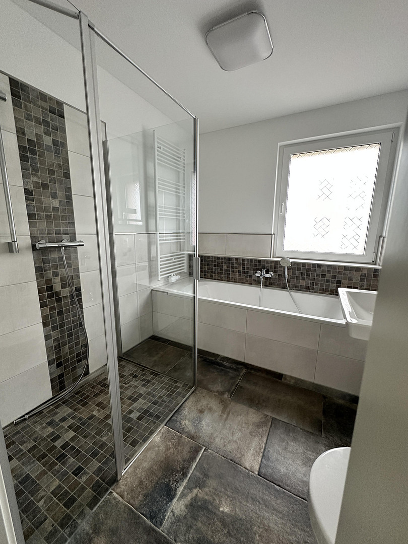 -Neubau bezugsfertig- Traumhafte 4-Zimmer-Wohnung mit hochwertiger EBK, Balkon und Tiefgarage – Berghey 4, 38124 Braunschweig(Stöckheim) – Vorschaubild 2