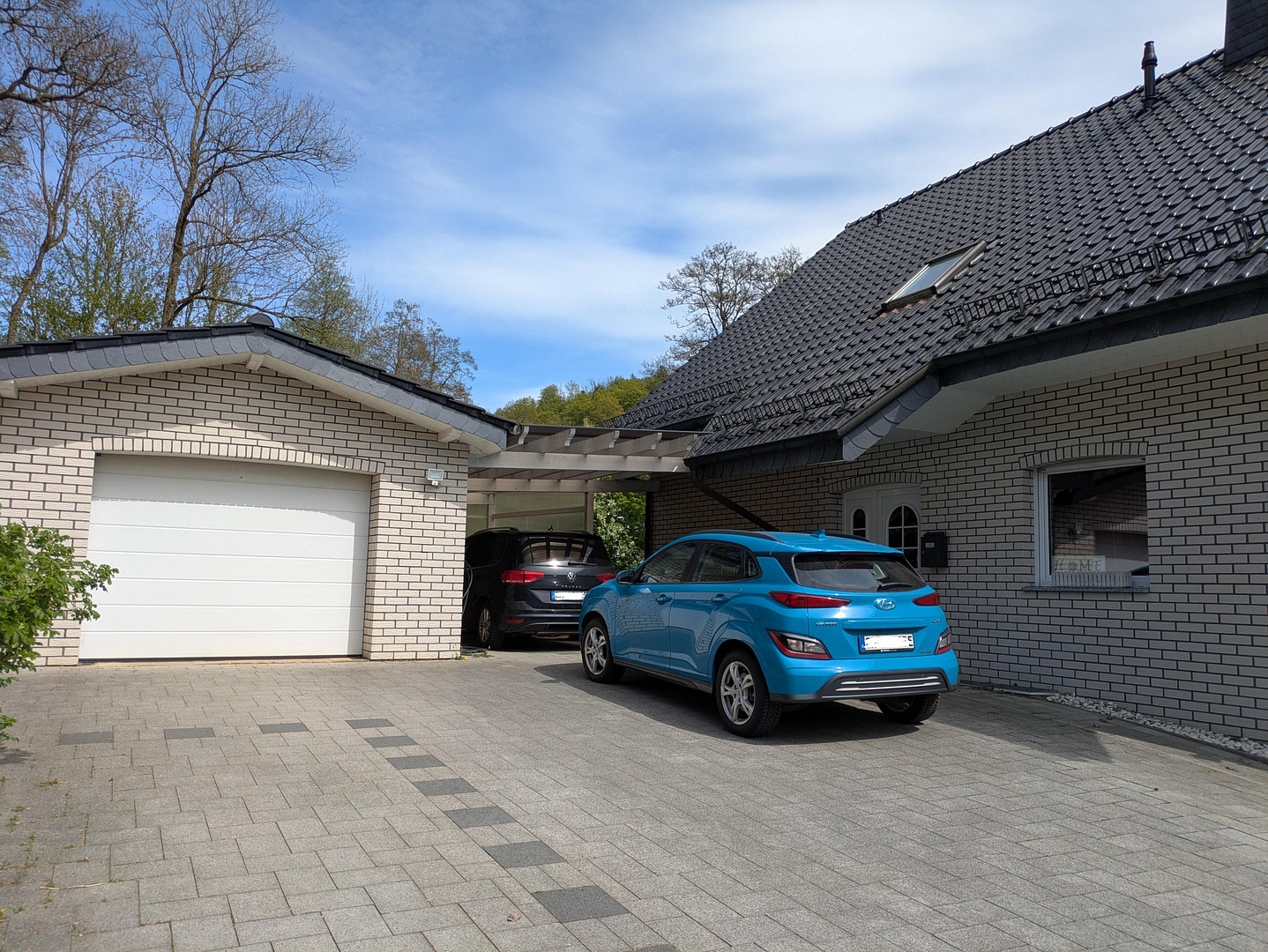 PROVISIONSFREI: Wohnen mit Raum und Komfort - Einfamilienhaus mit Südgarten und Einliegerwohnung – Gummersbach(Becke) – Vorschaubild 2