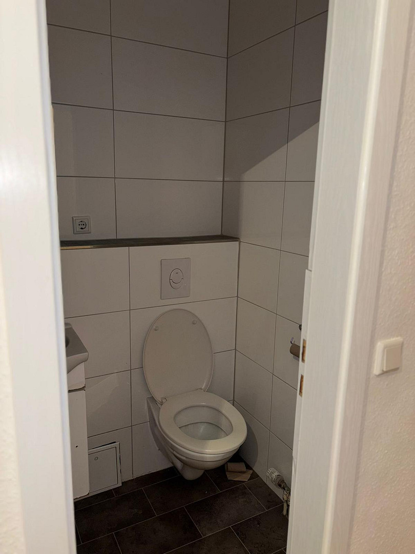 Eigentumswohnung in Köln Porz - Kein Makler, provisionsfrei , moderniesiert – Stresemann Straße 3, 51149 Köln(Porz) – Vorschaubild 10